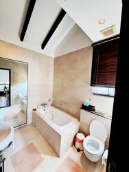 Grove Drive (D10), Terrace #568829491